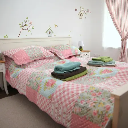 Rozmaring Pihenohaz Holiday home *