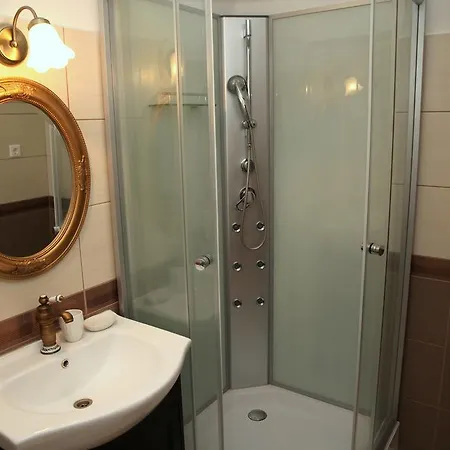 Rozmaring Pihenohaz Holiday home *