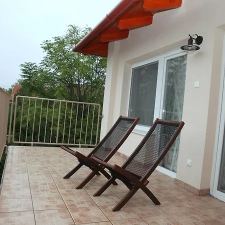 Holiday home Rozmaring Pihenohaz Velence